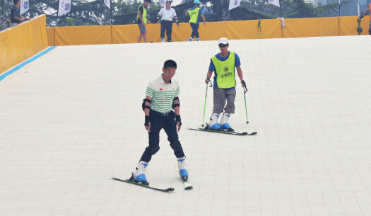 �־�����