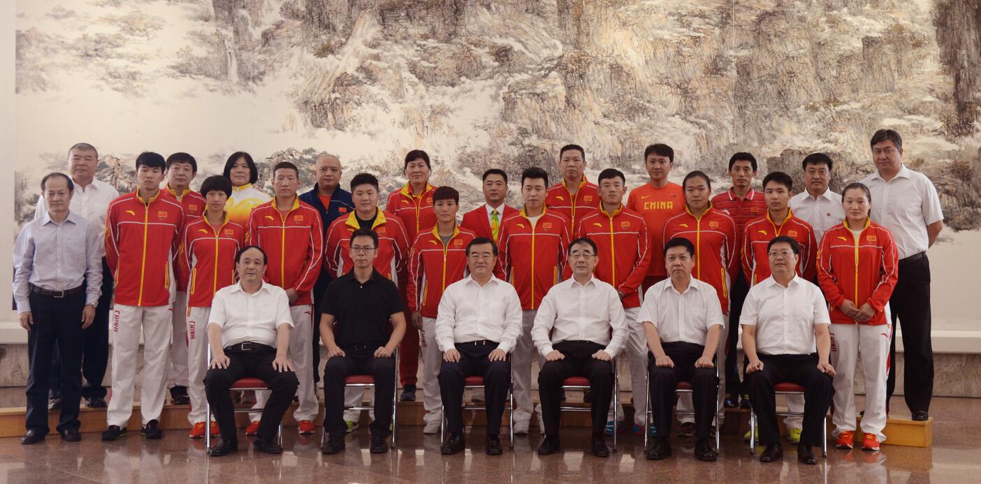 �־�����