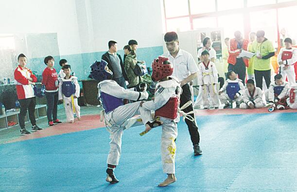 �־�����