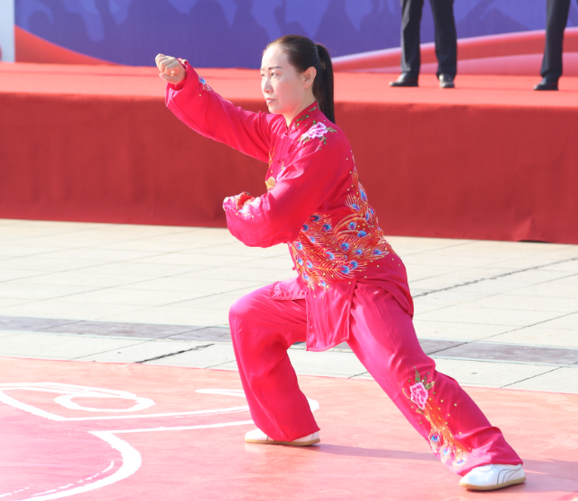 乐竞体育
