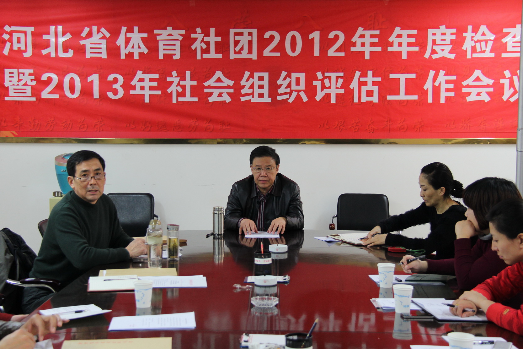 �־�����