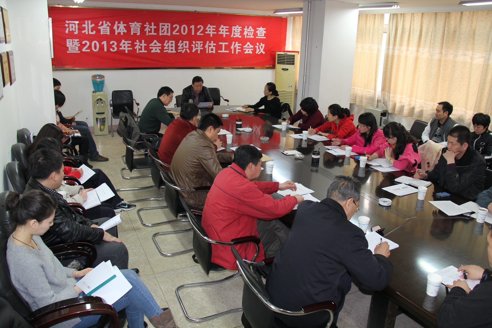 �־�����