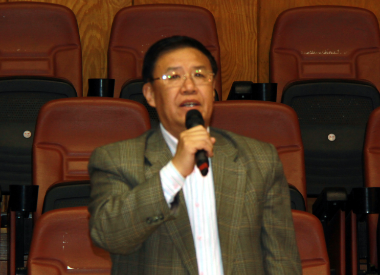 �־�����