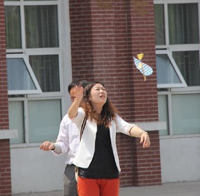 �־�����