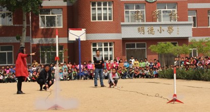 �־�����