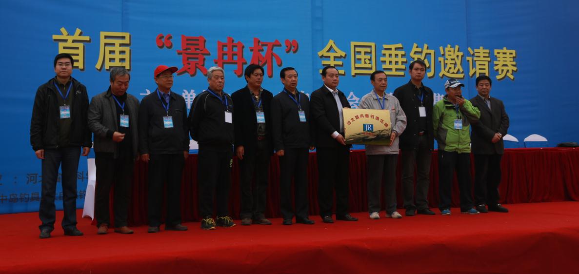 �־�����