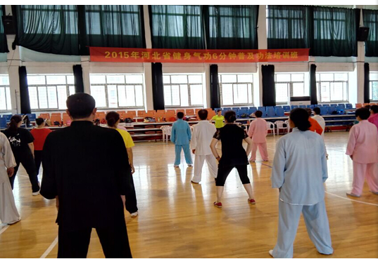 �־�����