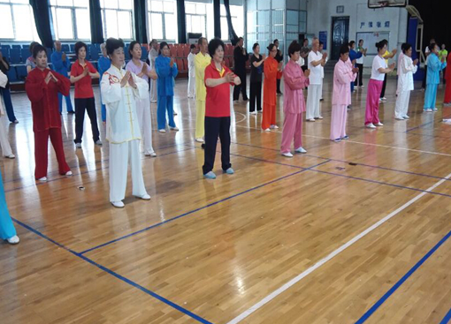 �־�����