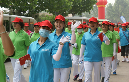 �־�����