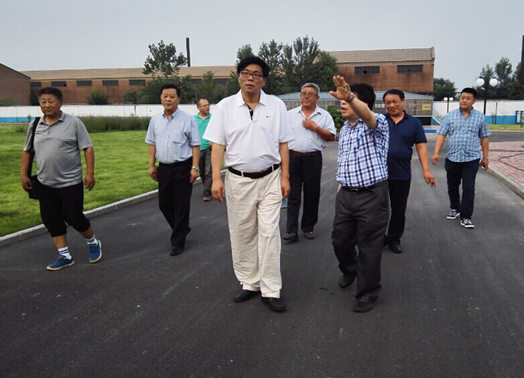 �־�����