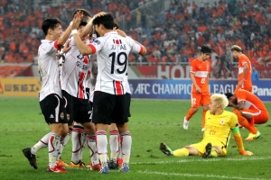 �־�����