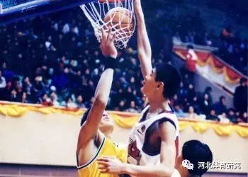 �־�����