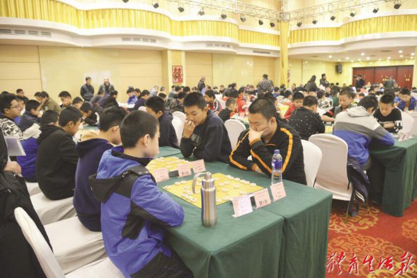 ��һ���ӵ�������ȫ������ʢ��