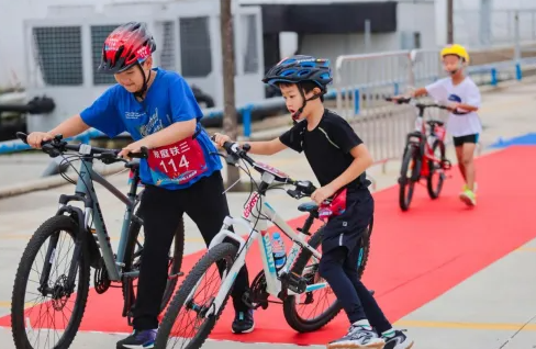 ��ʱ�л���・������ǡ�2025��ɽ����������ս��������Ļ��Ԫ���¼������������